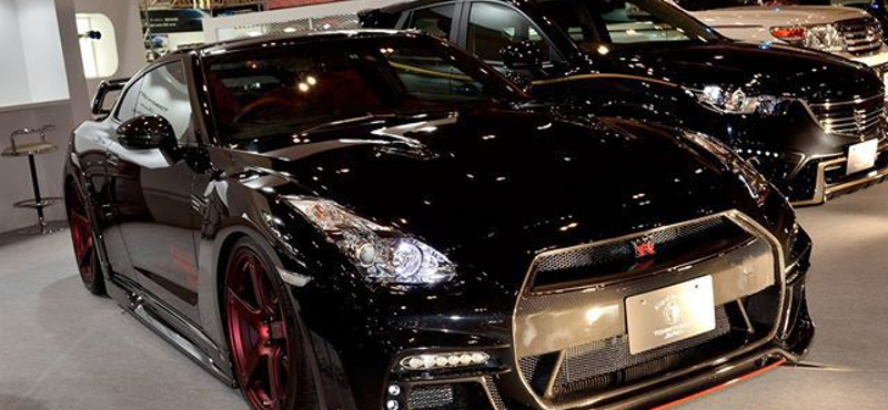 Ilyen egy Nissan GT-R-ből készül igazi godzilla - fotók