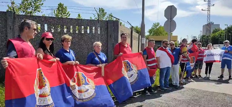 Nyolc napja sztrájkolnak egy székesfehérvári üzem dolgozói, nem tudnak megállapodni a béremelésről