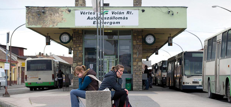 Nem lesz közétkeztetés, világítás és fűtés az esztergomi intézményekben?