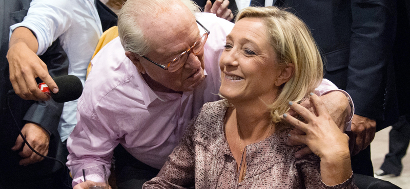 Vizsgálat indult Marine Le Pen 2022-es kampányának finanszírozása miatt, amelyhez Mészáros bankjától kapott hitelt