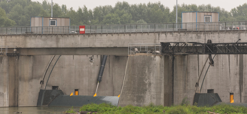 Kisebb árhullám lesz a Dunán, a Tisza néhány szakaszán árvízvédelmi készültség lesz