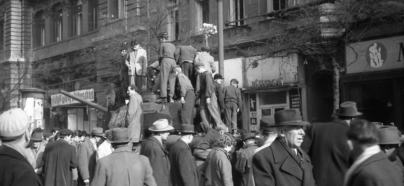 „Mit ünnepeljünk azon, hogy sok ember meghalt?” – Ilyen a kamaszok 1956-képe