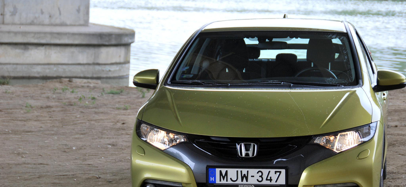 Honda Civic 1.6 dízel teszt: szükségből előnyt