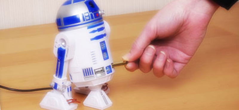 A nap kütyüje: R2D2 USB elosztó