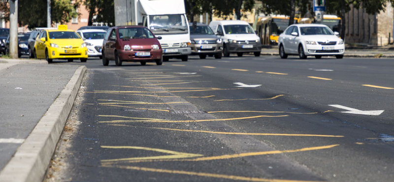 250 millióból kell rendbe hozni a metrópótló által kijárt sávokat a Váci úton