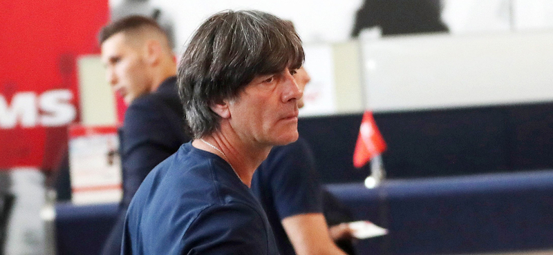 A történelmi vereség után is Löw marad a német szövetségi kapitány