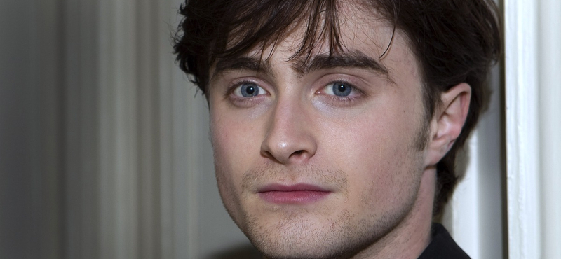 Daniel Radcliffe beat költőként tér vissza