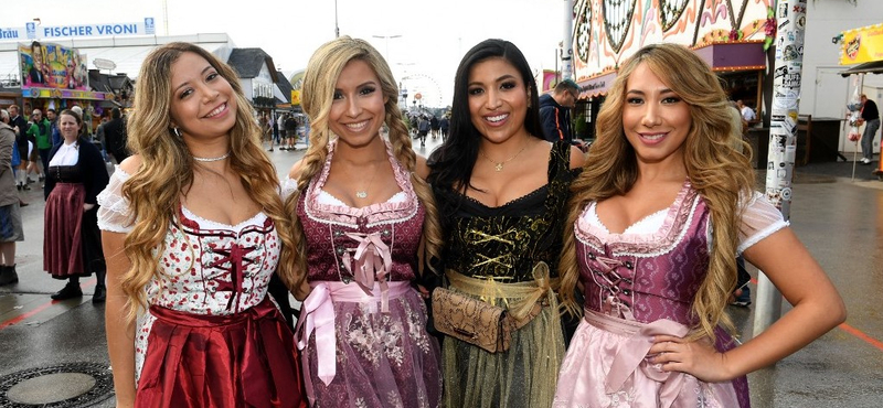 Kiborult az Oktoberfesten látható mély dekoltázsokon és a kínai olcsó ruhákon a bajor herceg