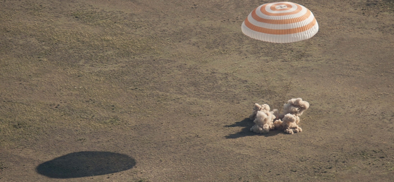 Visszatért a földre a Gagarin űrhajó - fotók