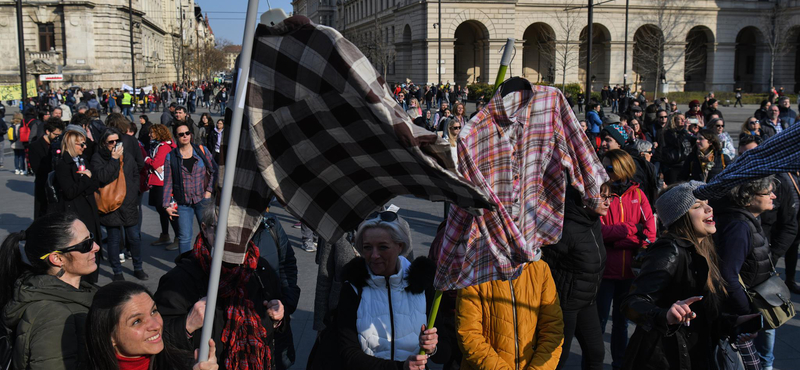 Szombaton Budapesten tüntetnek a pedagógusok