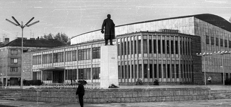 Akadt egy vevő a szombathelyi Lenin-szoborra