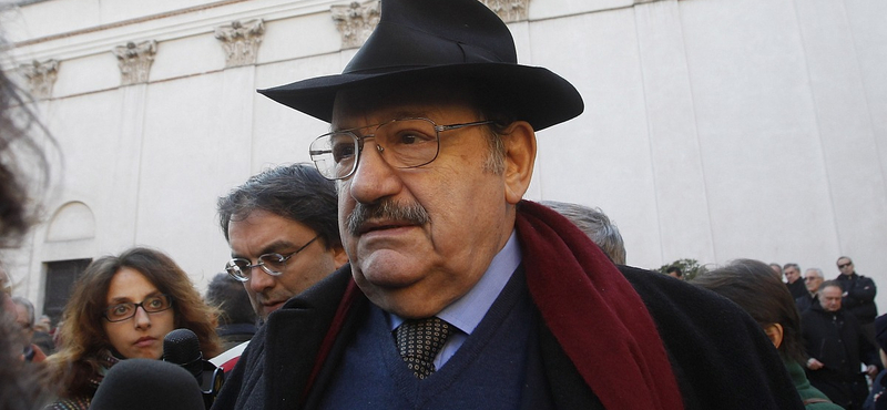 Umberto Eco is részt vesz az EU "emberközelivé" tételében