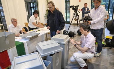 Itt az első részvételi adat: a választók 1,88 százaléka szavazott az első egy órában