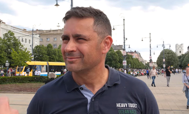 „Nem Magyar Péter győzött meg, hanem a NER taszított az ölébe” – videó a Tisza Párt debreceni tüntetéséről