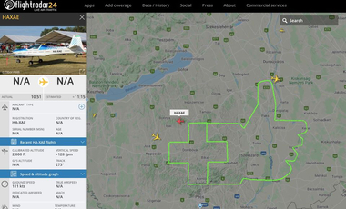 Hatalmas lájkot rajzolt az égre a járvány ellen küzdő egészségügyi dolgozók előtt tisztelgő magyar pilóta