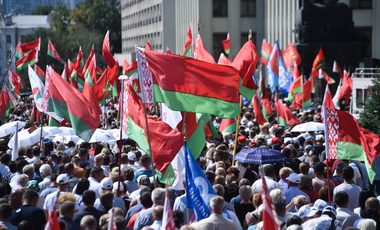 Ellentüntetésbe kezdtek Lukasenka hívei