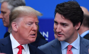 Justin Trudeau rosszul van, von der Leyen megdöbbent – reakciók a Trump elleni támadásra