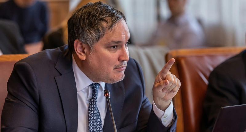 Tippeljen, ki a felelős a magyar ipar sorvadozásáért Nagy Márton szerint!