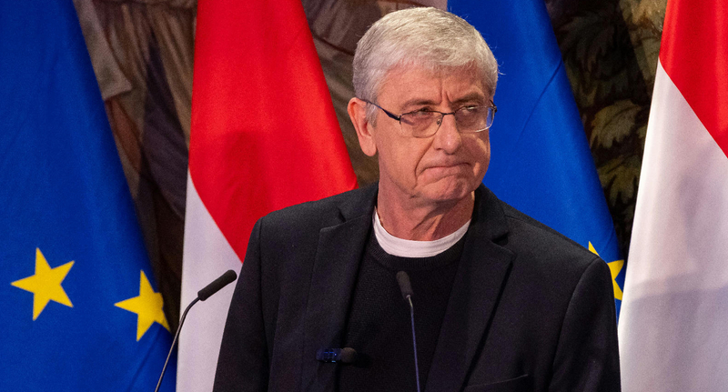 Dévényi István: Gyurcsány Ferenc, a háromszoros tolvaj Dévényi István: Gyurcsány Ferenc, a háromszoros tolvaj