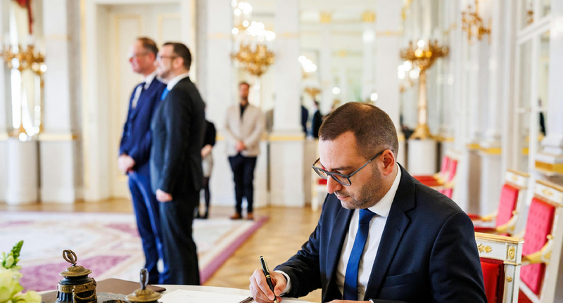 Benyújtották a törvényjavaslatot, amivel keményen megbüntetnék a bármilyen külföldi támogatást kapó szervezeteket Benyújtották a törvényjavaslatot, amivel keményen megbüntetnék a bármilyen külföldi támogatást kapó szervezeteket