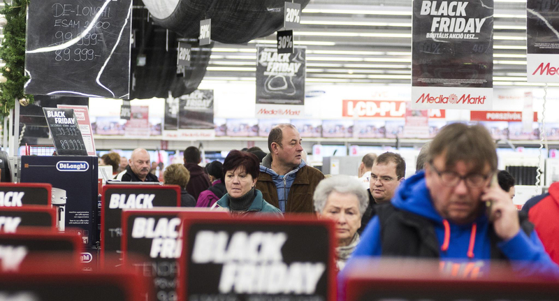 Kijózanodás Black Friday után: piszkos trükkökkel bírnak minket egyre több vásárlásra