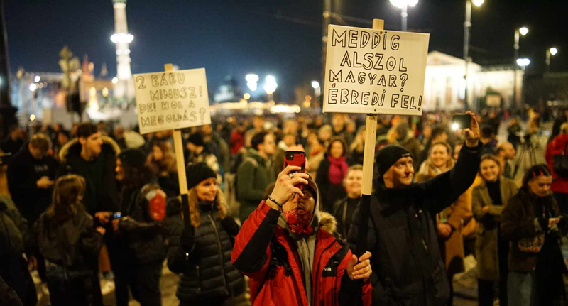 Papp Réka Kinga: Szappanopera-buborék – egy év az influenszertüntetés óta