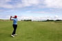 Beleálltak a golfba