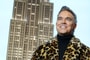 Szorong és pánikol Robbie Williams, amikor idegenek mennek oda hozzá fotót kérni