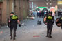 Lovasrendőrökkel oszlatták a zavargó rivális bandákat egy hollandiai üdülőhelyen – videó