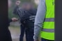 Magát titkos ügynöknek kiadva akart pénzt kicsikarni két férfi egy kiutasítástól tartó külfölditől