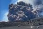 Kitört az Etna, menekülnek a turisták – videó