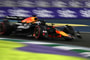 Norris falnak csapta az autóját, Verstappen nyerte az időmérőt Dzsiddában