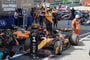 Sima McLaren-kettősgyőzelem a Spanyol Nagydíjon, Verstappen egy szabálytalanságával eldobott 14 pontot