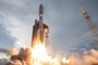 Új kihívót kap a SpaceX Starlinkje, pályára álltak az Amazon műholdjai